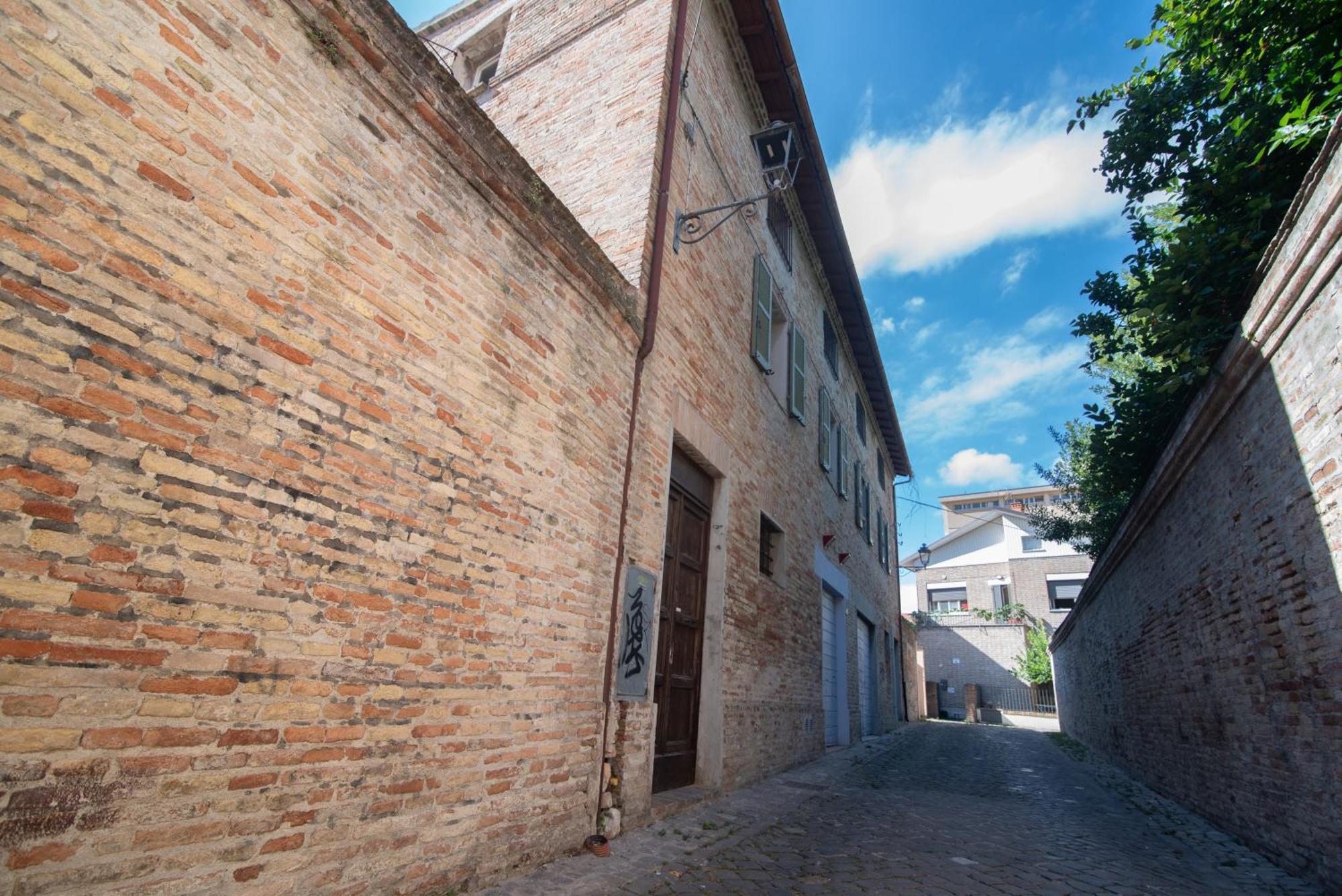 All'Unicorno Fano Exterior foto